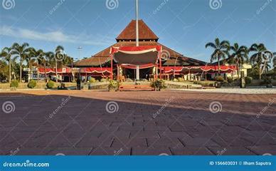 畅游仙侠世界 高人气手游推荐与网络推广技术服务解析